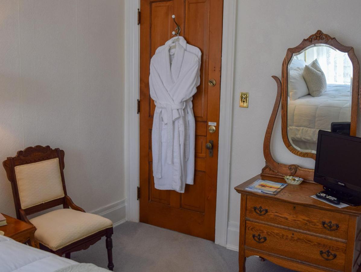 The Lamplighter Bed & Breakfast Of Ludington Exterior foto